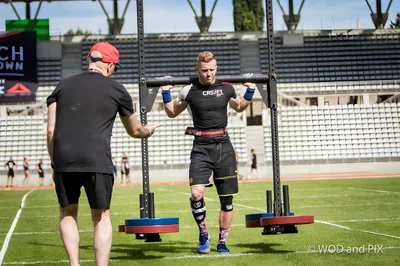 Outdoor strength training session